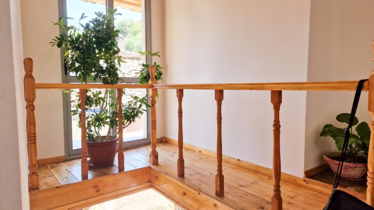 Guesthouse Kroi City Center 培拉特 外观 照片